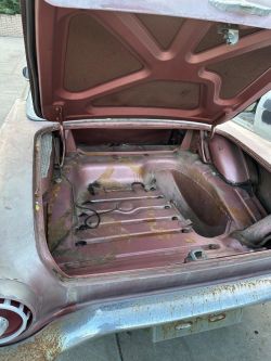 1957 Ford Thunderbird  312 V8 auto